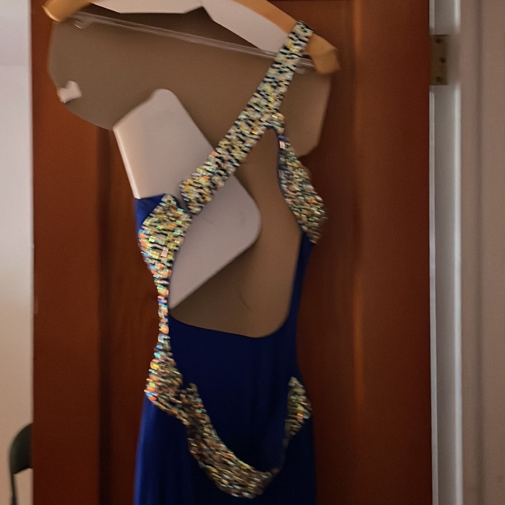 Prom Gown - Picture 3 of 4